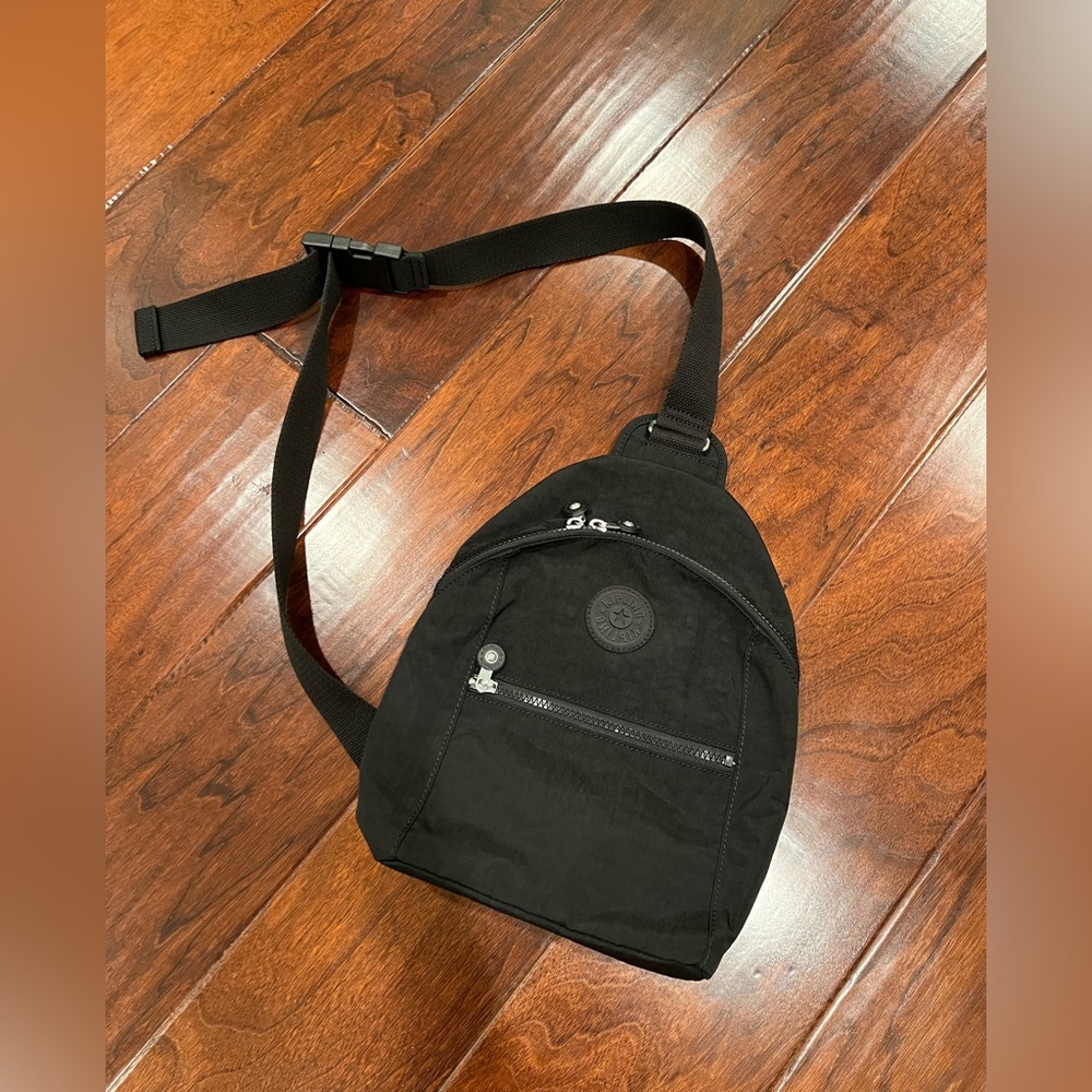 Black Kipling sling bag